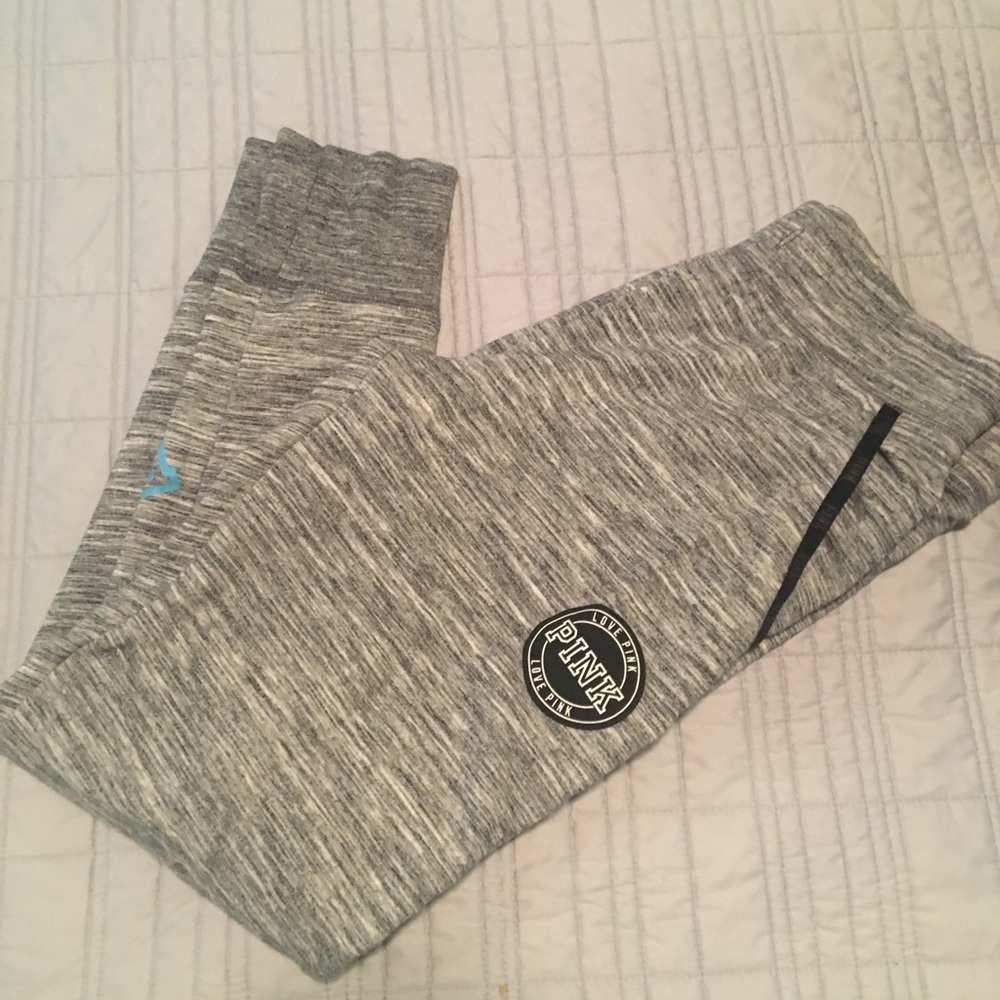 Size S VS Pink Grey pant with pockets